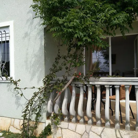 Majero Apartments Utjeha Exterior photo